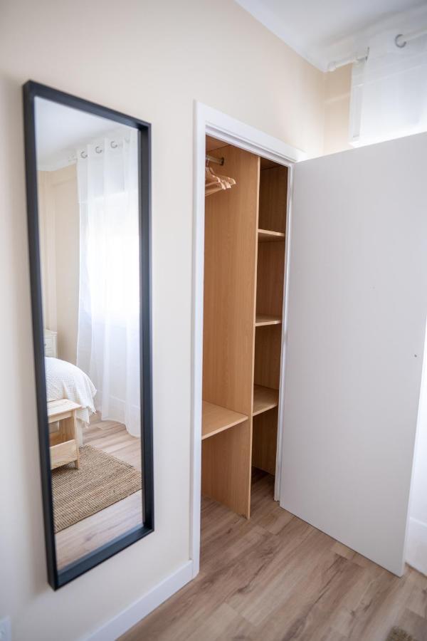 Samil Playa Sur Apartment Vigo Bagian luar foto